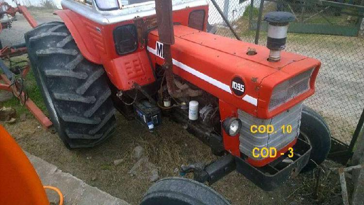 Tractor MASSEY FERGUSON 1095 - COD. 3