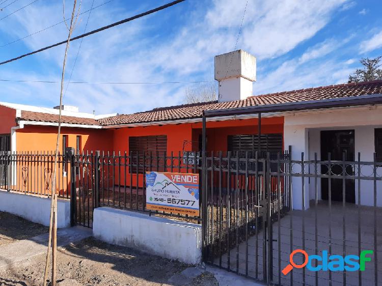 VENDO CASA EN LA FALDA