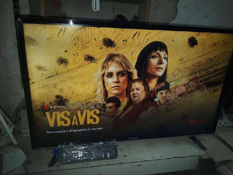 VENDO SMART TV 32 Y LED 42" (no smart)