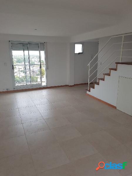 VENDO DUPLEX 2 DORMITORIOS CON BALCON TERRAZA - 2