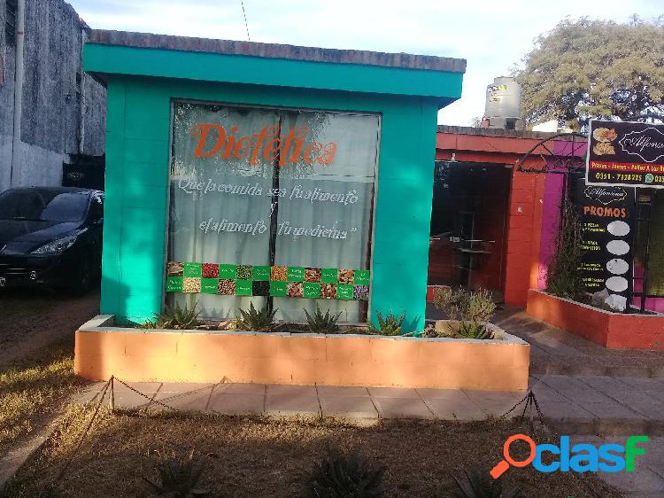 Venta- !!!CASA + 2 LOCALES COMERCIALES -VILLA WARCALDE-