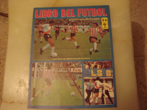 Tapa Libro Del Futbol N° 54 Con Imagen De Carlos Morete