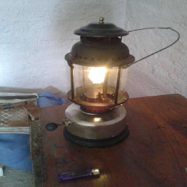 Farol a kerosene