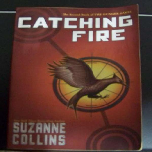 Libro: Catching Fire Suzanne Collins the Hanger Games