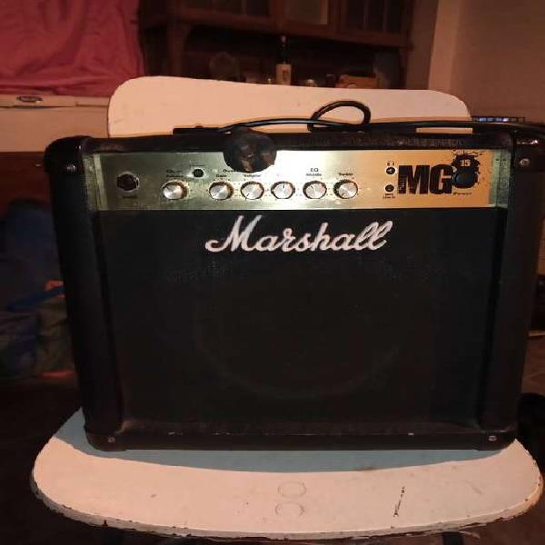 Marshall MG 15 amplificador de guitarra. Vendo o permuto