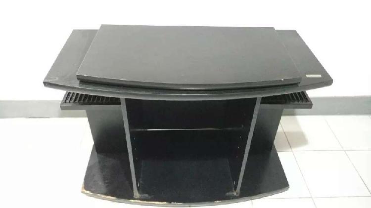 Mueble negro para tele