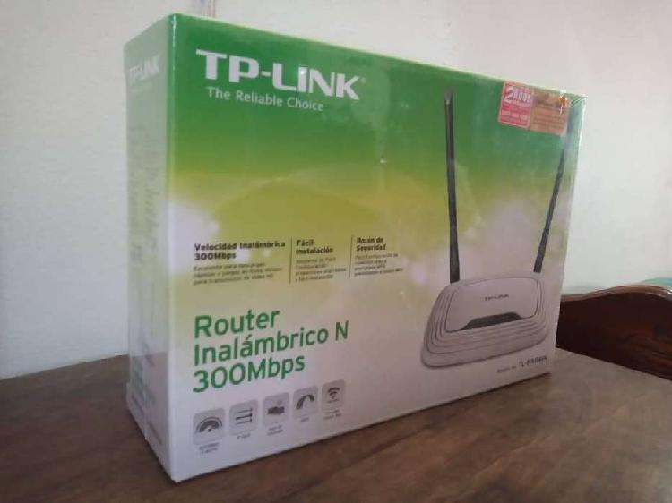 ROUTER INALAMBRICO TP LINK N 300Mbps