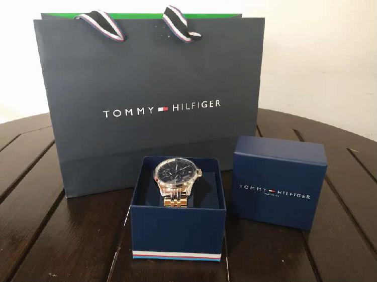 Reloj Tommy Hilfiger acero original