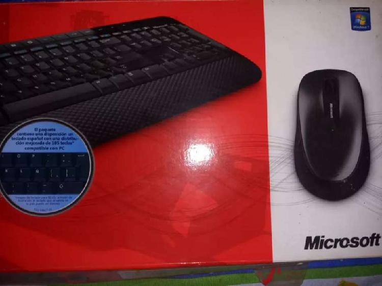Teclado y mouse wireless Microsoft