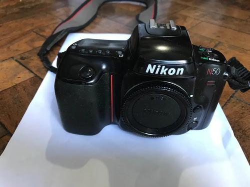 Nikon N50 - S L R - Analógica - Reflex - Película 35mm