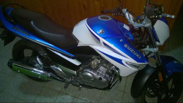 VDO/PTO POR AUTO SUZUKI INAZUMA 250 BICILINDRICA IMPECABLE