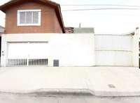 Venta Casa Yerba Buena. A 50 mtrs de Av Aconquija