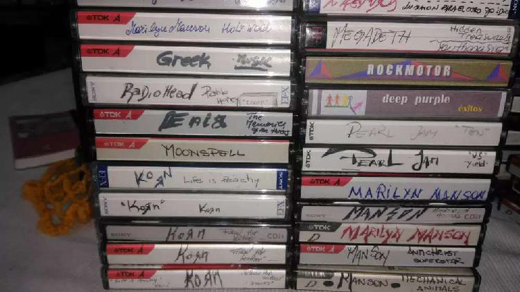50 cassette tdk con musica de rok metal pesado