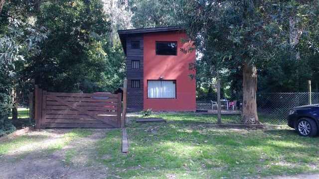 CASA DE 3 AMBIENTES EN 2 PLANTAS