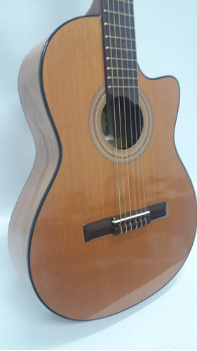 Guitarra Criolla Gracia M8 Con Corte