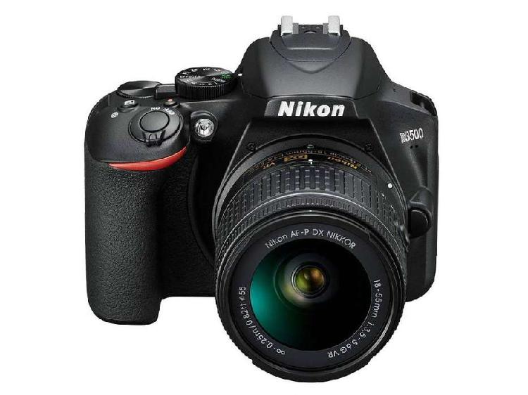 Nikon D3500 DSLR + kit 18-55 mm