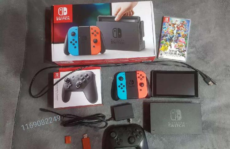 Nintendo Switch Neón Rojo Azul usada en caja impecable +