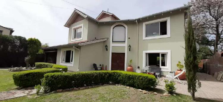 Vendo Casa Exclusiva en San Lorenzo Salta