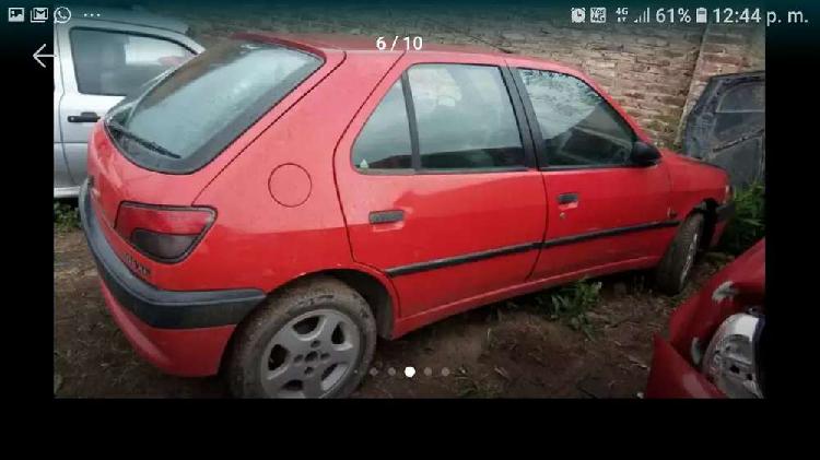 Vendo Peugeot 306 muy lindo completo