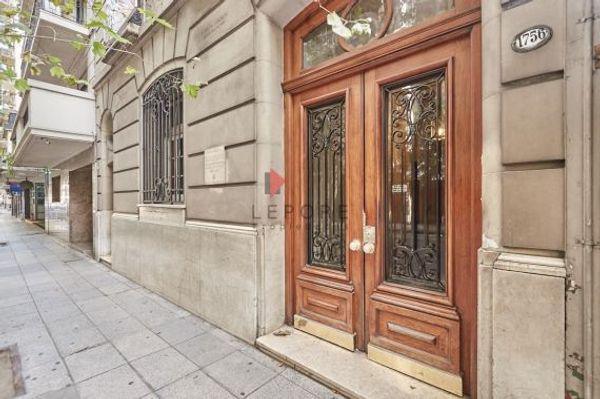 Vicente Lopez 1700 - Departamento en Venta en Recoleta,