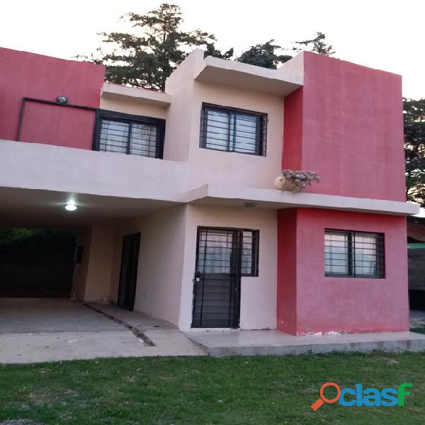 VENDO EXCELENTE DUPLEX EN VILLA SANTA CRUZ DEL LAGO