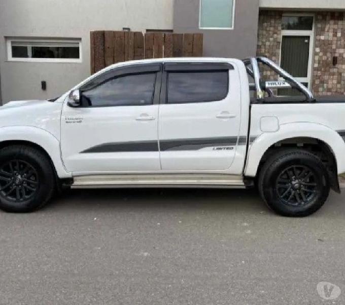 Toyota hilux srv limited impecable