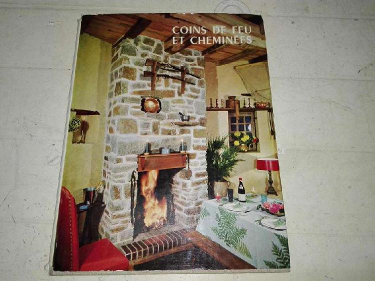 Hermoso libro "Rincones de fuego y chimeneas", en francés.