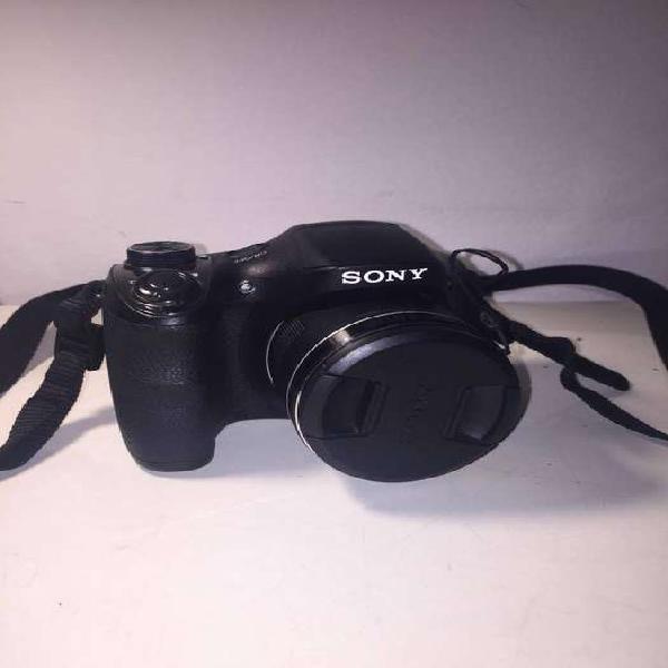 Vendo cámara SONY H300