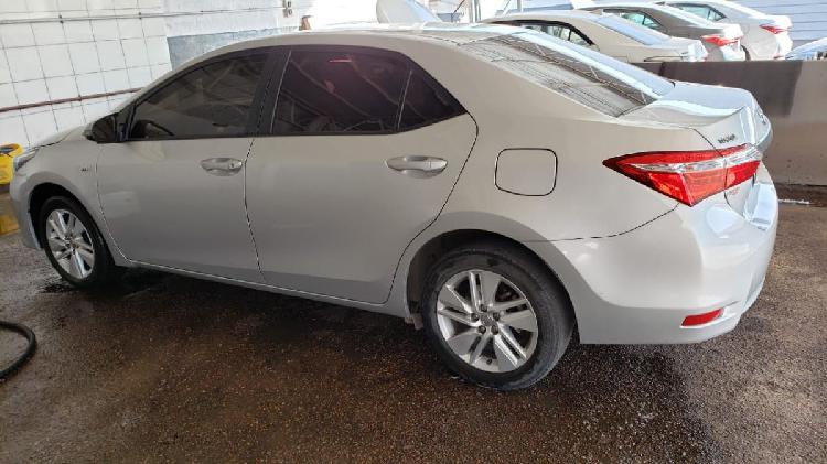 Toyota Corolla 2015 xei full