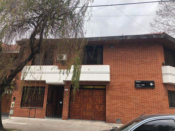 Oliden 1100 - Casa en Venta en Liniers, Capital Federal
