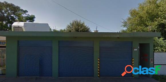 UNIDAD COMERCIAL/INDUSTRIAL EN VENTA DE TRES LOCALES