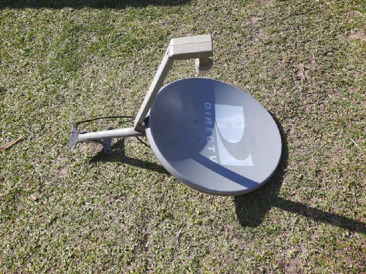 Antena Satelital Grande