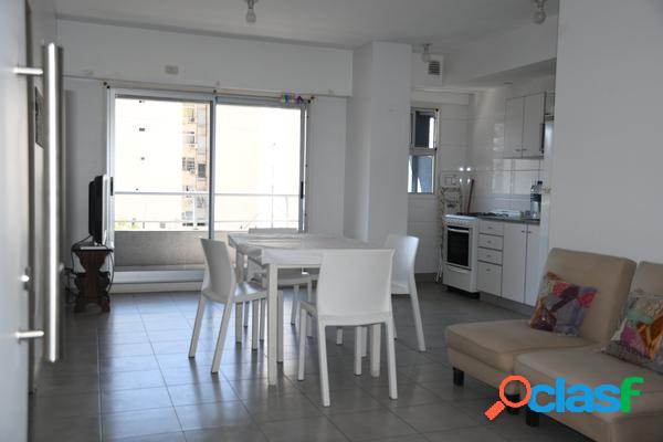 EXCELENTE DEPARTAMENTO 2 AMBIENTES EN ALMAGRO EQUIPADO.