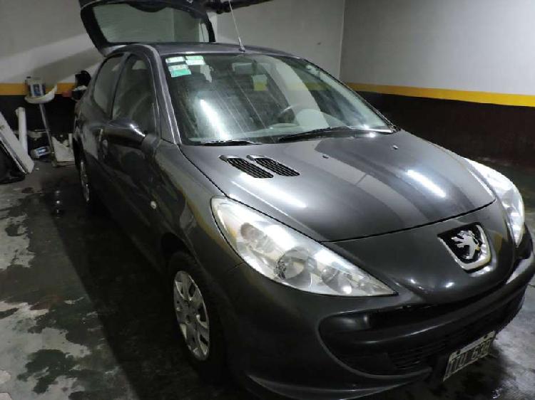 PEUGEOT COMPACT 207 XR - MODELO 2010 HATCHBACK