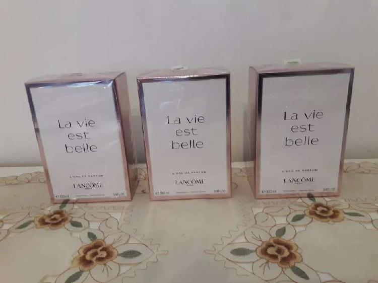 VENDO 3 FRASCOS DE PERFUME LEGITIMO "La vie est belle"