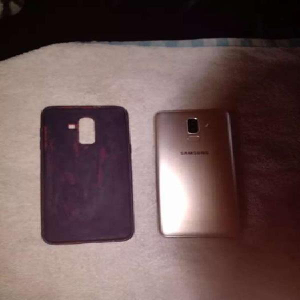 Vendo Samsung j8