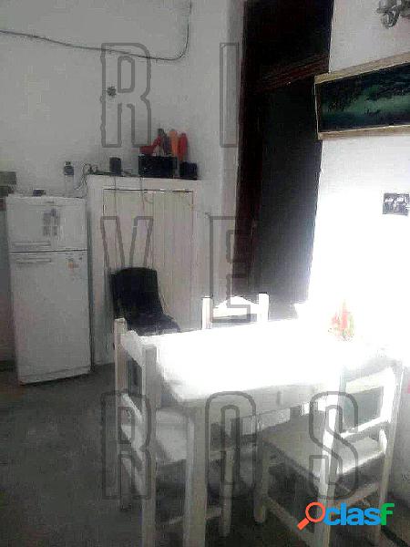 Venta. A REFACCIONAR. PH 5 ambientes. 145m². Sin expensas.