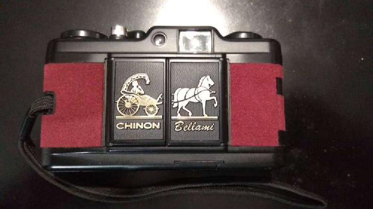 Cámara Chinon Bellami + Flash Auto S-120 35mm año 80