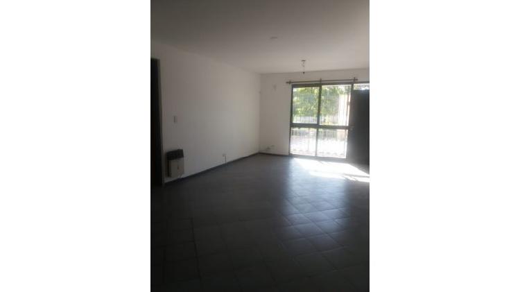 DEPARTAMENTO EN VENTA EN GODOY CRUZ