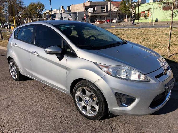 Ford fiesta TITANIUM NUEVO! 96.000km 2013 PERMUTO o CONTADO