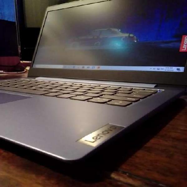 Notebook Lenovo Nueva C/garantia