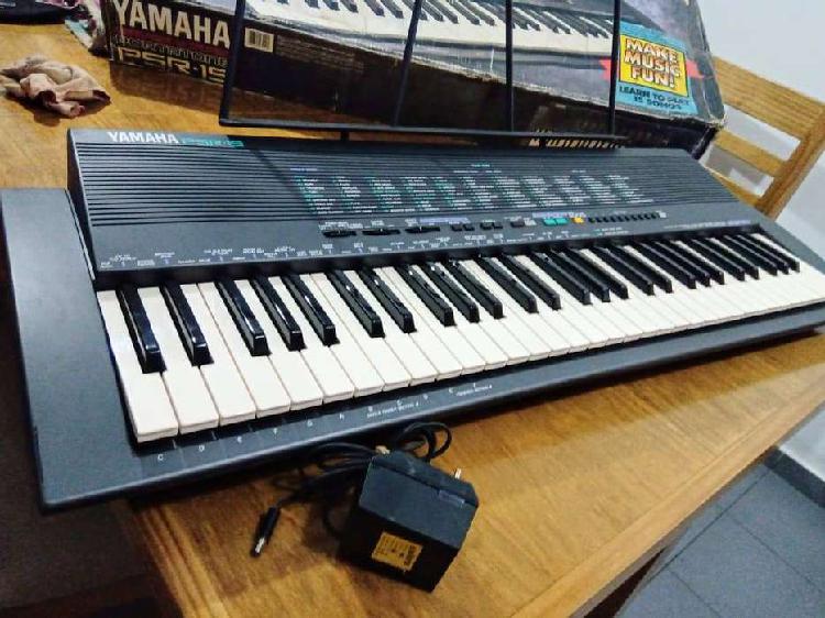 Organo Teclado Yamaha Psr 19. Oportunidad. Casi Sin Uso.
