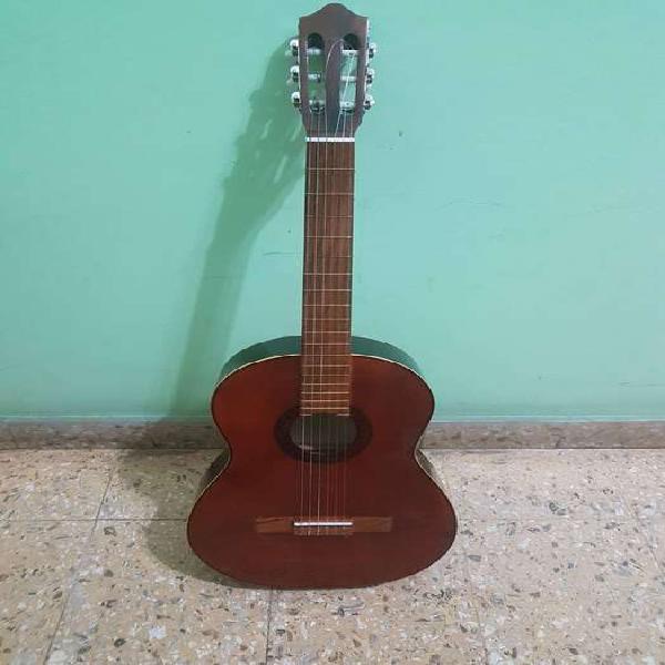Vendo Guitarra Criolla Clasica