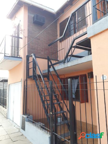 CASA Y DEPARTAMENTO EN PLANTA ALTA