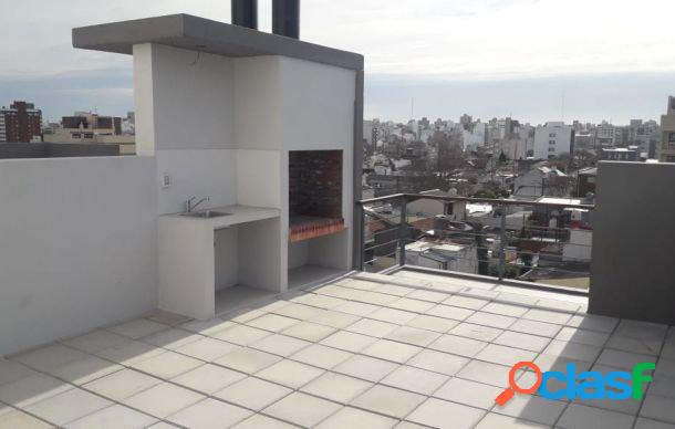 2 amb. c/coch. y terraza propia San Lorenzo y San Luis