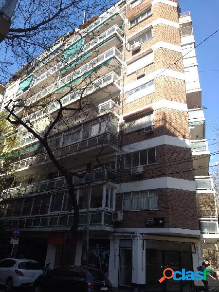 S.Benito de Palermo 1700 piso 4° - 2 amb al Fte c/bcón