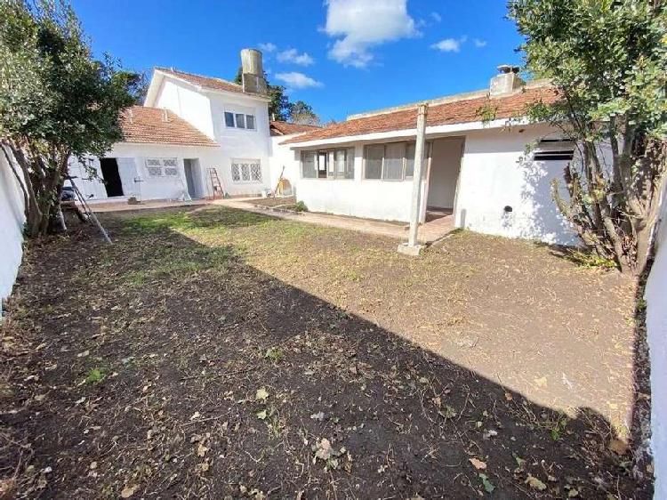 Chalet 5amb en Caisamar reciclado - Sobre lote de 430mts