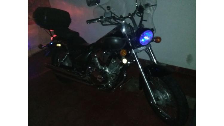 vendo moto zanella patagonia eagle li 250cc motor en v