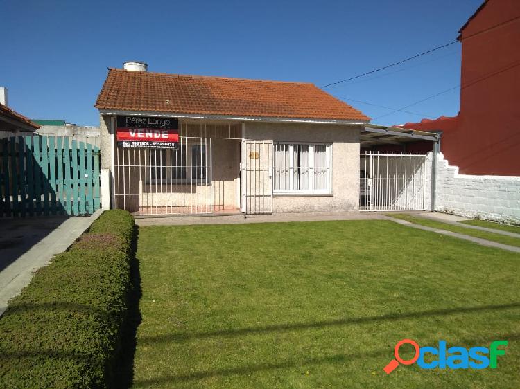 CHALET EN ZONA COMERCIAL