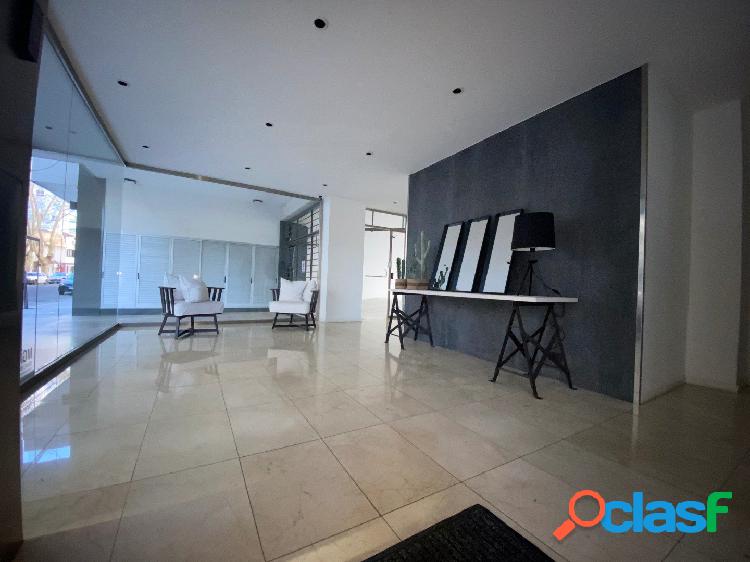 Departamento 3 amb con cochera en venta Plaza Mitre